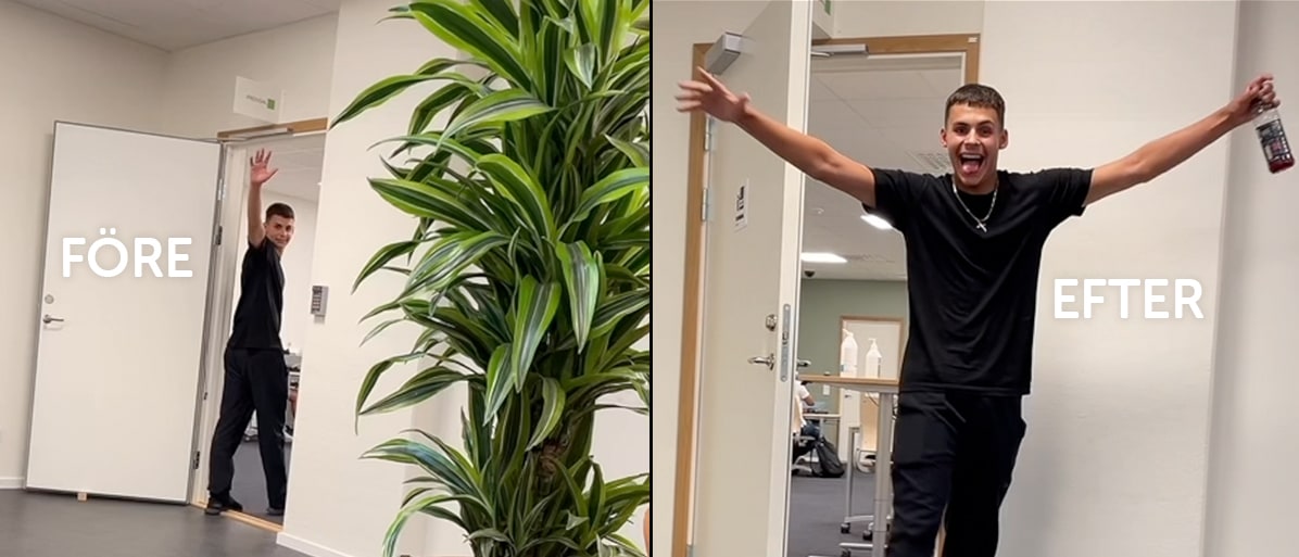 En glad person står och vinkar.